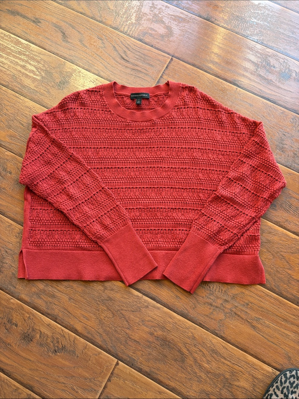 Banana Republic Coral-Red Open Weave Crewneck Sweater - Size MP
